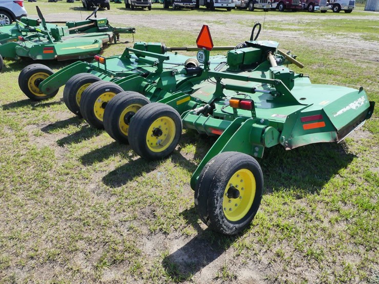 2024-john-deere-fc15r-image-4