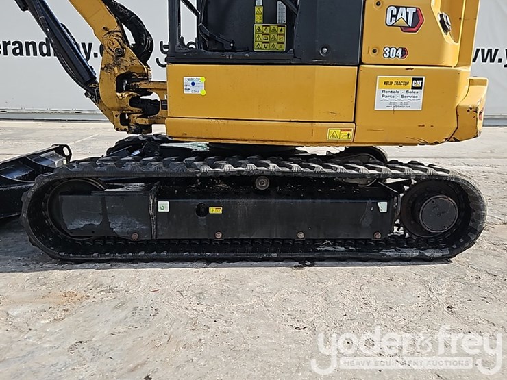 2024-caterpillar-304-image-22