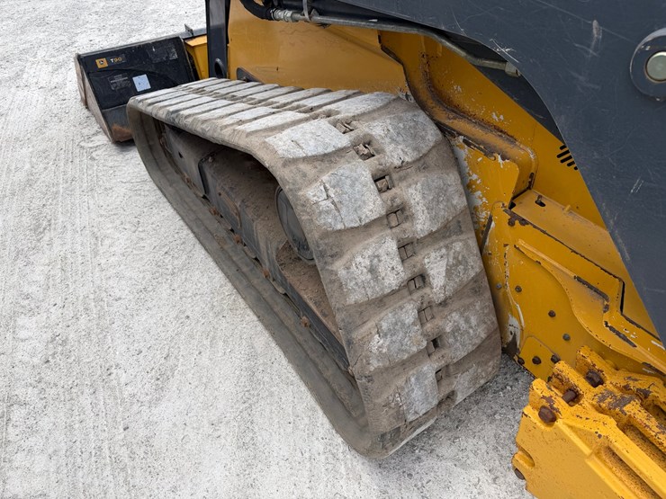 deere-333e-image-20