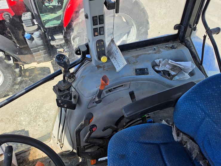 2008-new-holland-t5070-image-12
