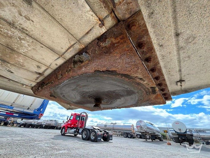 1995-khronert-307-ss-single-comp-6,500-gallon-insulated-t/a-chemical-tanker-trailer-image-26