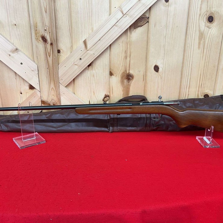 Remington Model 33 Bolt-Action Rifle .22 S/L/LR