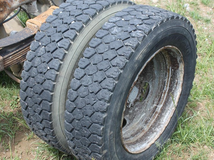 2006-ford-f550-image-8