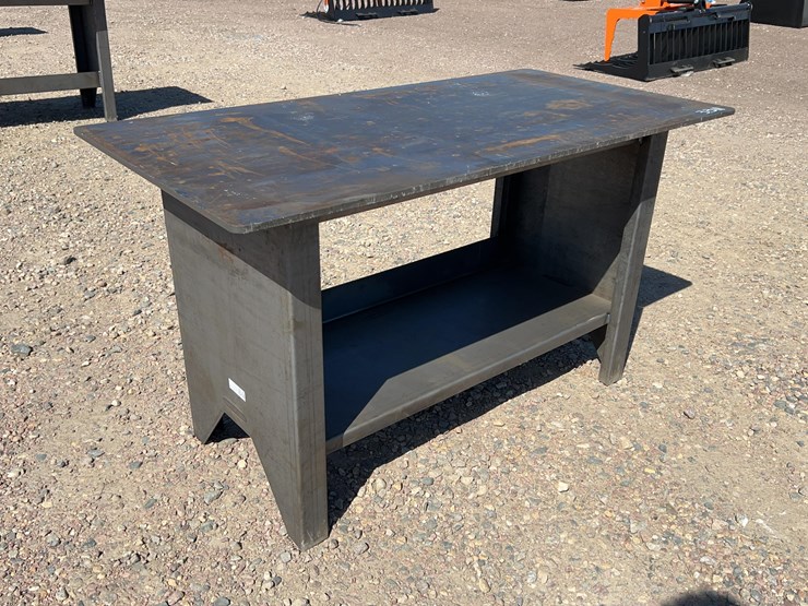 shop-table-image-2