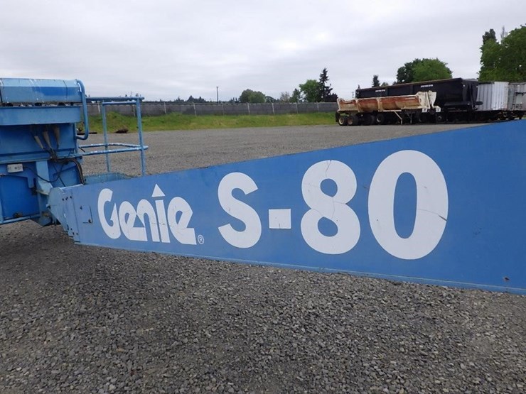 2006-genie-s80-image-34
