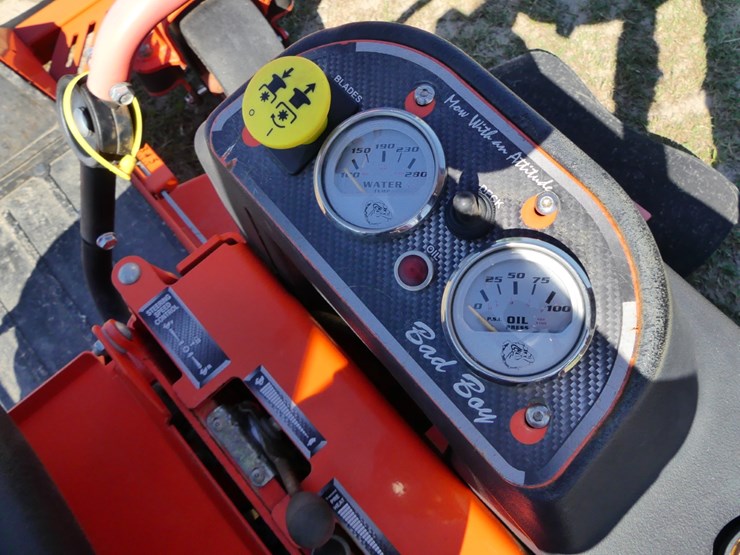 bad-boy-zero-turn-mower-image-11
