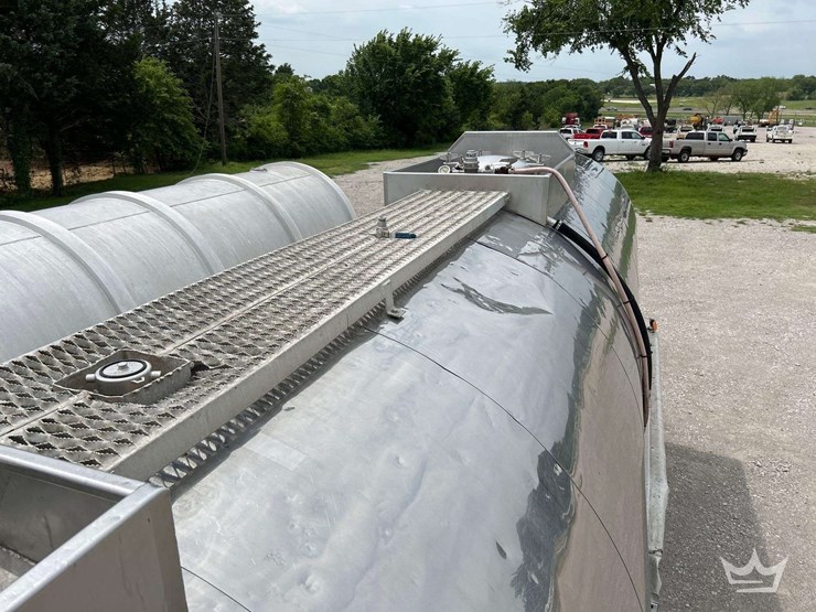 1987-polar-307-ss-3-comp-ss-insulated-t/a-chemical-tanker-trailer-image-17