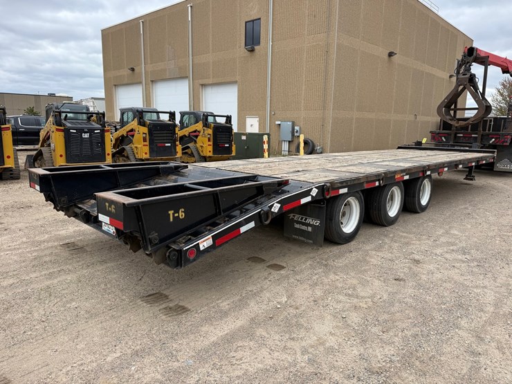 #3909-•-2019-felling-32'-equipment-trailer-image-5