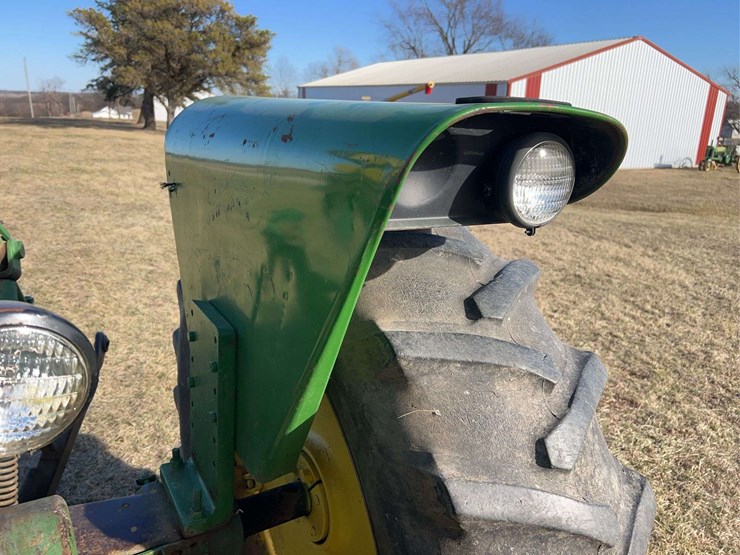 john-deere-720-image-59