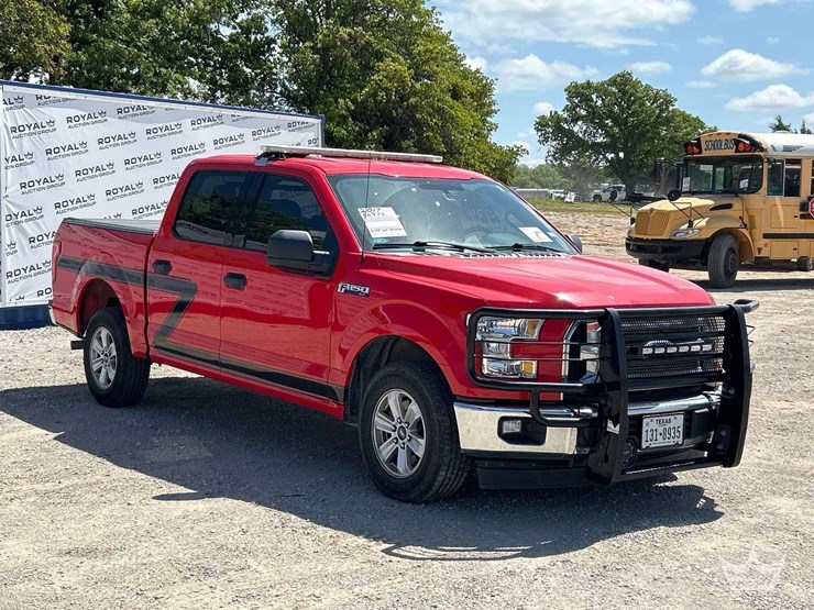 2017-ford-f150-image-4