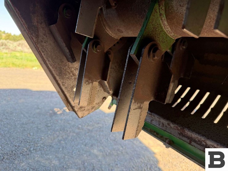 2009-john-deere-9770-sts-image-70