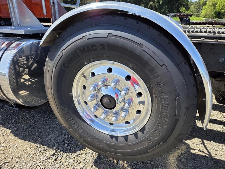 2026-kenworth-t800-image-71