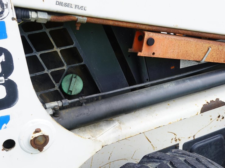 bobcat-763-image-12