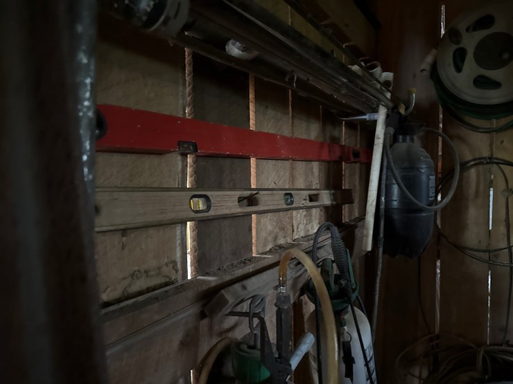 #61-•-contents-of-stall-image-5