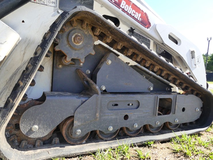 2023-bobcat-mt100-image-6