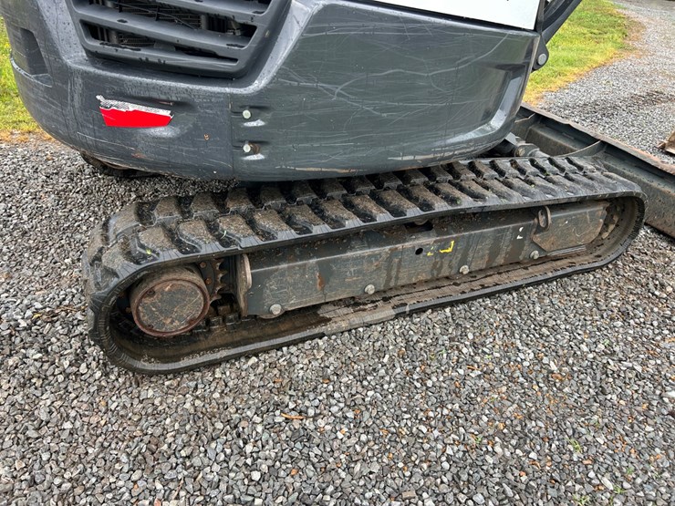 2022-bobcat-e42-image-14