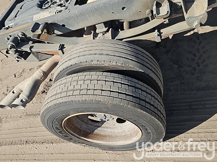 2019-ford-f550-xl-image-9