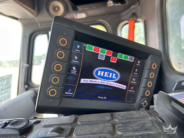 2020-peterbilt-520-image-20