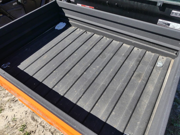2022-kubota-rtv-x1100c-image-8
