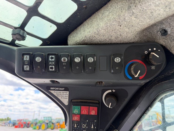 deere-333e-image-8
