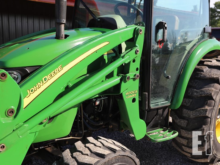 john-deere-4520-image-11