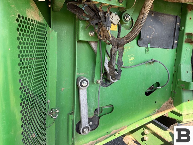 2009-john-deere-9770-sts-image-52