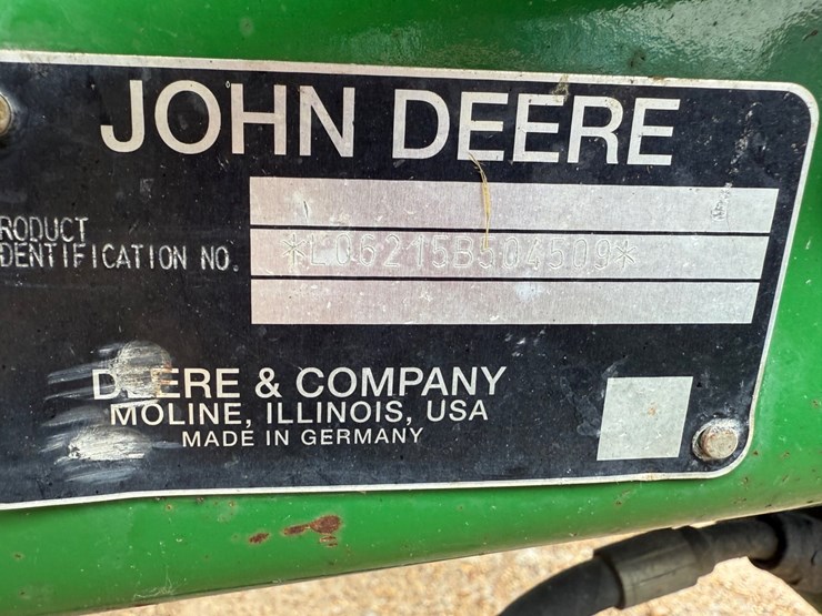 john-deere-6215-image-18