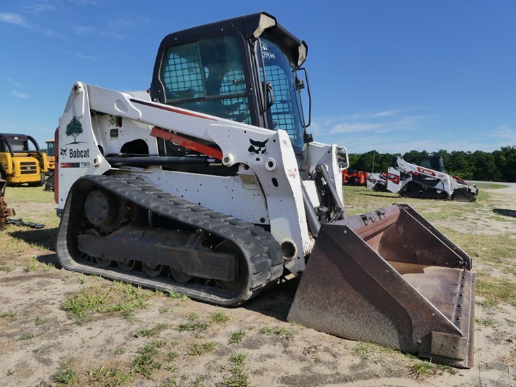 2016-bobcat-t630-image-2