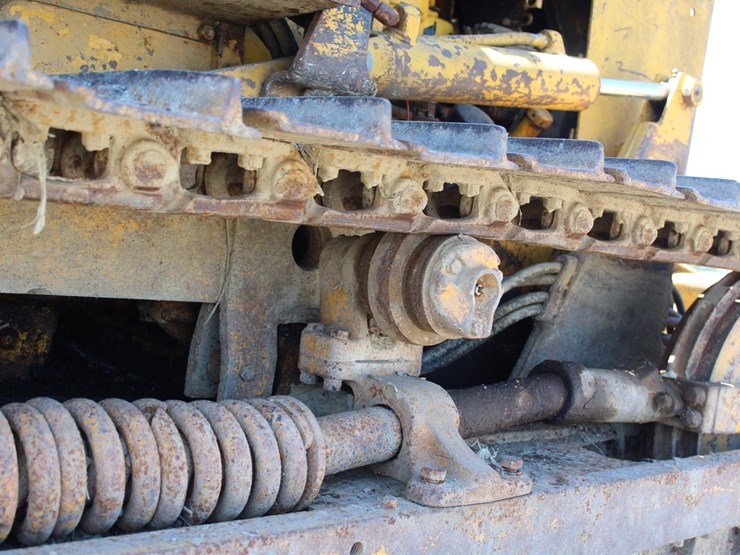 john-deere-350-image-23