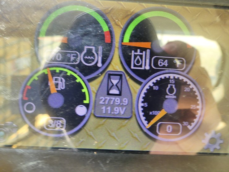 2013-caterpillar-299d-xhp-image-17