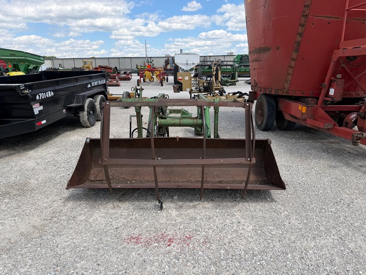 john-deere-158-image-2