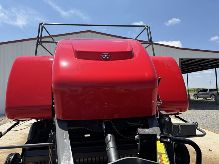 2021-massey-ferguson-2270-image-6