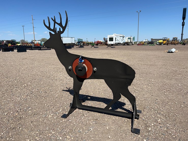 ar500-steel-deer-shooting-target-with-heart-flapper-image-3
