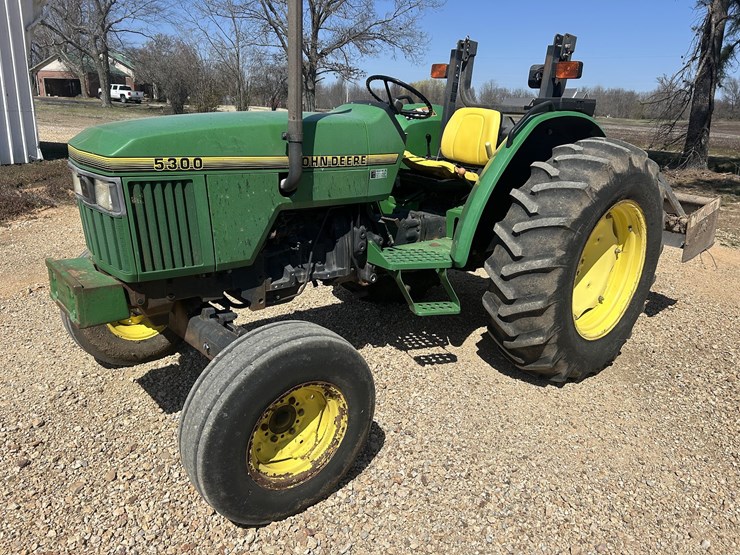 john-deere-5300-image-2