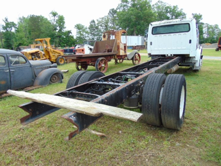 (inop)-(nt)-2005-freightliner--parts-only-image-4