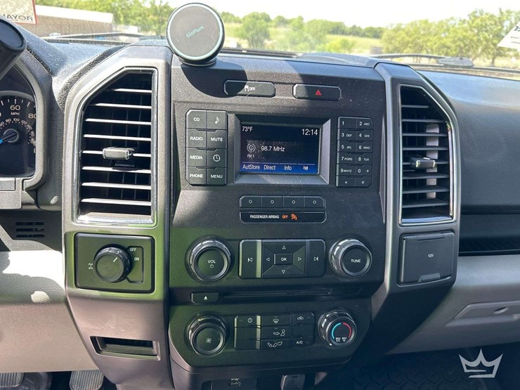 2017-ford-f150-image-16