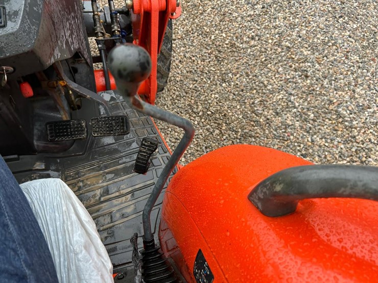 kubota-la724-image-26