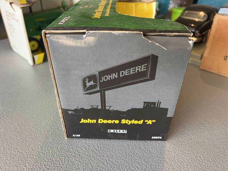 john-deere-model-a-image-14