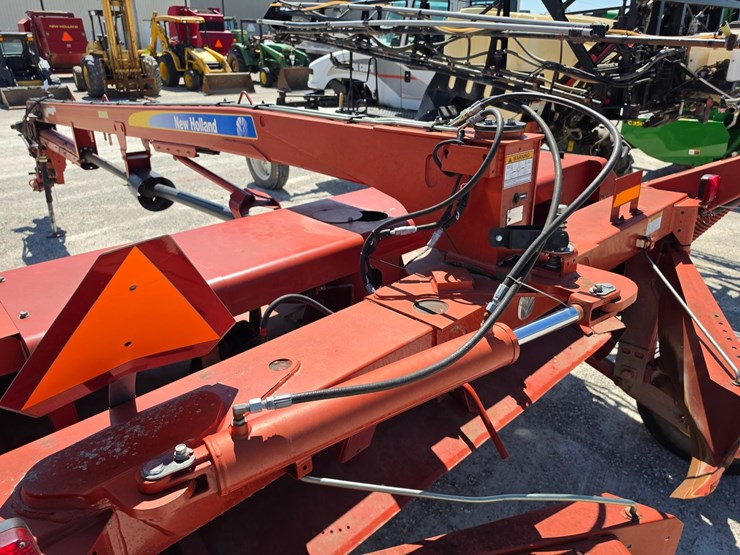 2011-new-holland-h7450-image-10