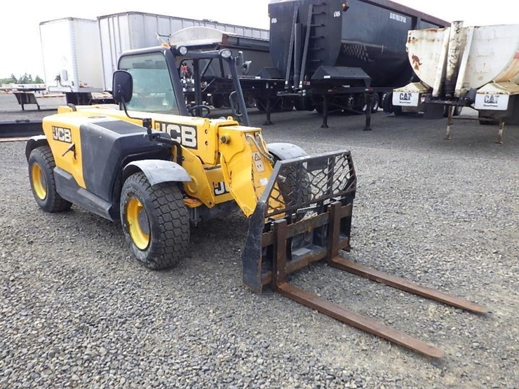 2015-jcb-525-60-image-3