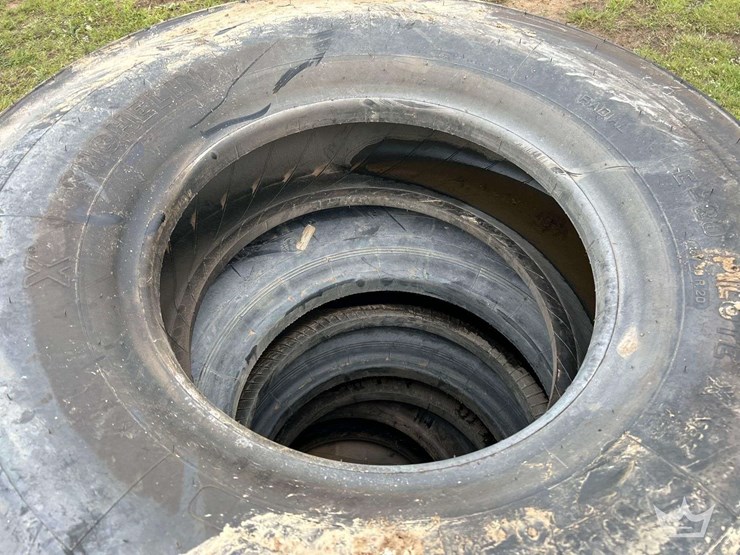 michelin-e-20-pilote-13/80r20-tires-image-3