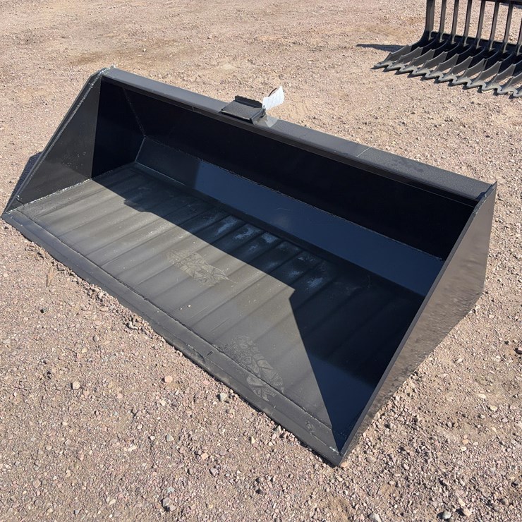 Single Blade Bucket