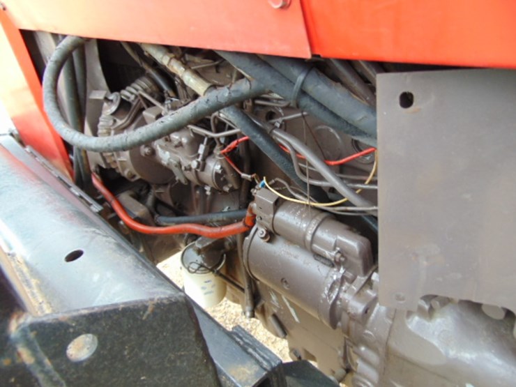massey-ferguson-275-image-7