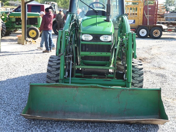 john-deere-4520-image-5