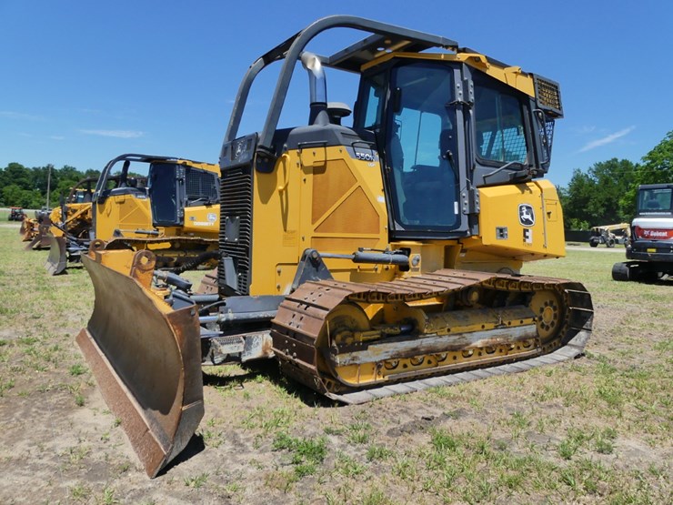 2016-deere-550k-lgp-image-1