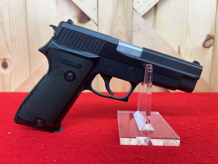 browning-bda-semi-auto-pistol-.45-acp-image-4