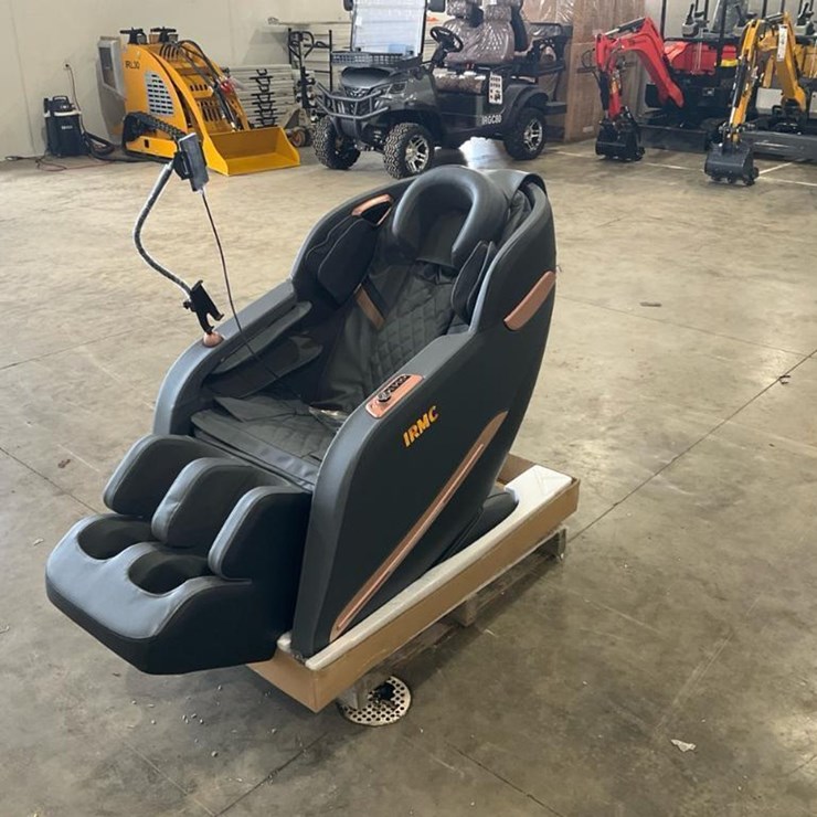 #4110 • Unused IRMC Massage Chair