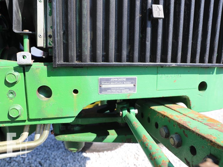 john-deere-2355-image-15