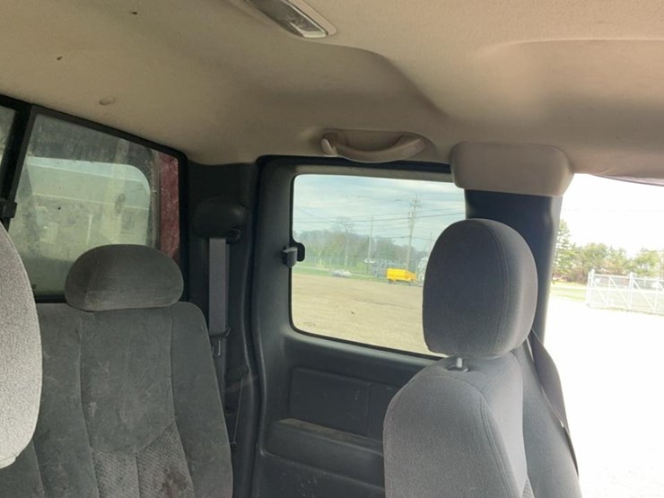2005-chevrolet-silverado-2500hd-image-59