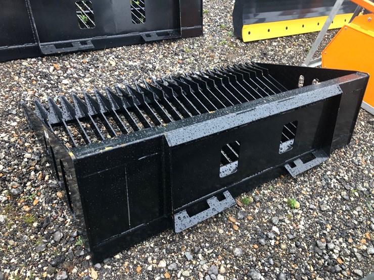 #17-•-72”-skid-steer-rock-bucket-image-2